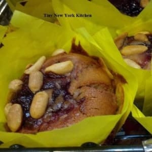 Peanut butter & Jelly Cupcakes