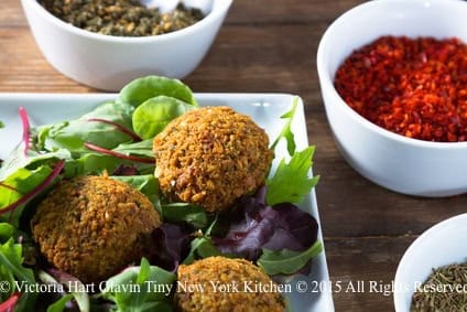 Middle Eastern Falafel Salad Middle Eastern Falafel Salad