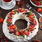Christmas Wreath Pavlova