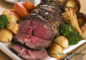 Beef Rib Roast With Dill & Black Pepper Rub