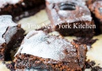 Gluten-Free 3 Ingredient Brownies
