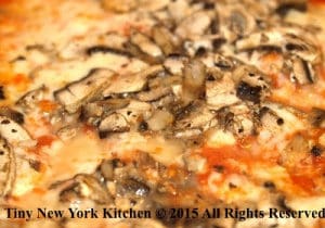 Garlic Mushroom Pizza