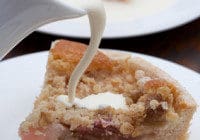 Rhubarb Apple Crunch Pie