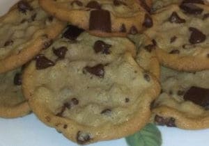 Super Chunk Chocolate Chip Cookies