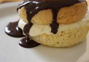 Victoria's Boston Cream Pie Cupcakes